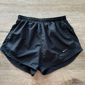 Nike running shorts size S